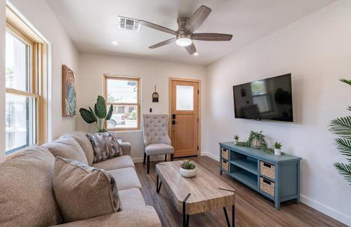 Downtown Bungalow -Duplex - EV Charger - Foto 75