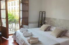 EL MUSSOL DE LA VILA Camprodon, balconets amb vistes a la plaça - Photo 32