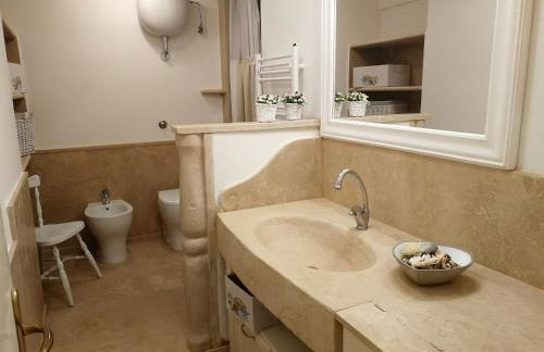 Huge Holiday Home in Marina di Castagneto Carducci near Sea - Foto 57