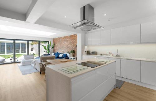 Bright 6 bedroom 3 bath house ideal for Pinewood Studios - Foto 59