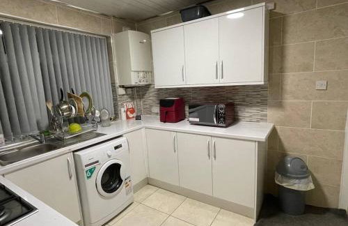 Large Beautiful 3 Bed house in City of Birmingham - Foto 15