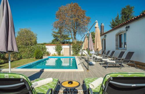 Oberhalb des Limfjords liegt diese Ferienwohnung mit Pool, Terrrasse und Grillplatz - Foto 4