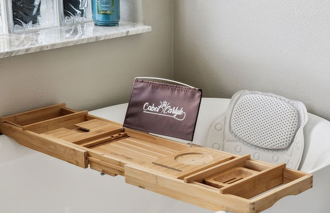 Family Paradise With Private Heated Pool 5 Bedroom Home by RedAwning - Photo 28