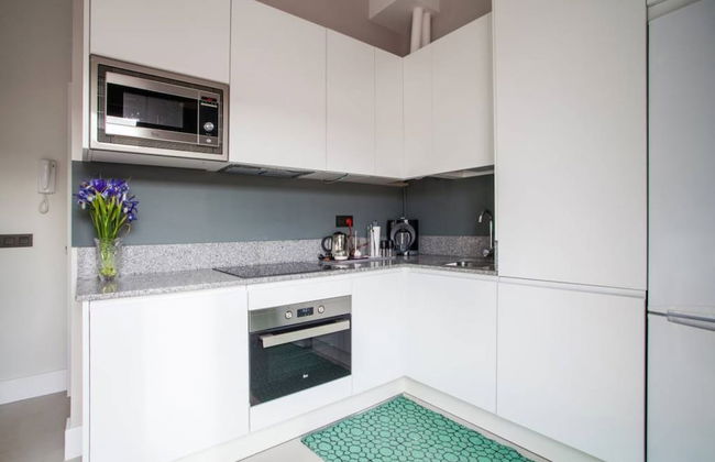 Sevilla Alquila Amplios Apartamentos Duplex en San Bernardo - Foto 25