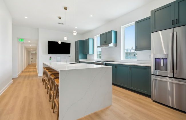 The Revelry - Foto 75