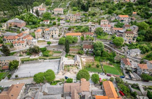 Kuća za odmor Panćona & free parking - Photo 37