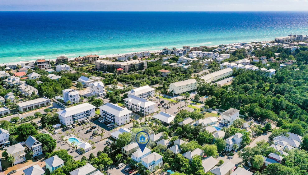 Steps From Pool - Minutes to Beach in Blue Mountain - Foto 1, Imagem principal