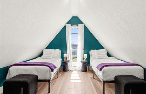 10 Min 2 Downtown, Heated Pool, Hot Tub, Putt Putt - Foto 46