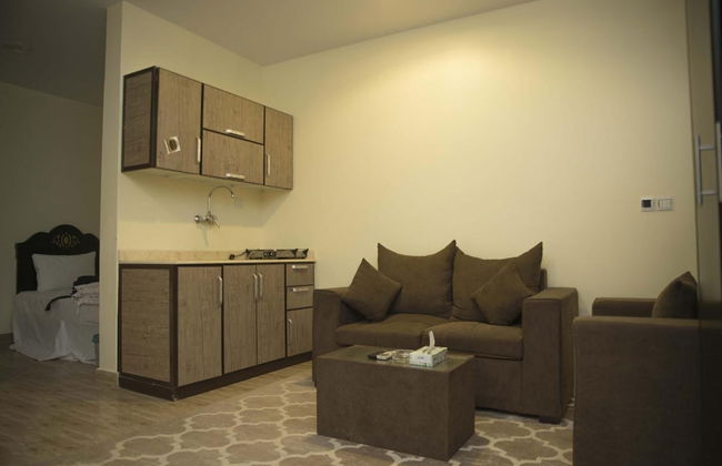 Al Eairy Furnished Apartments Qassim 4 - Photo 31