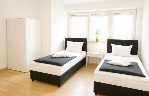 SUNNYHOME Monteurwohnungen und Apartments in Regensburg - Foto 2