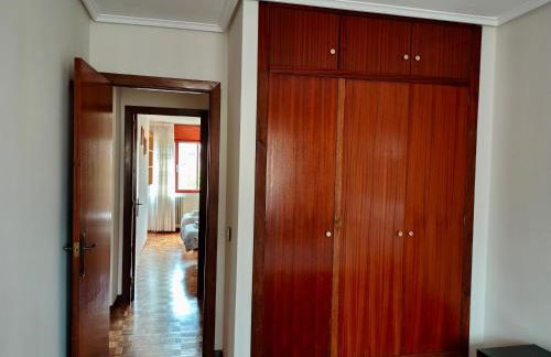 La terraza del Naranco - 3 habitaciones , PARKING y WIFI free - Foto 7