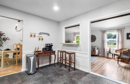 Large Remodeled 4 Bed 3 Bath Secluded With Hot Tub - Foto 15