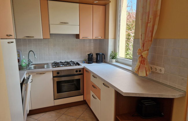 Sunshine Beach House directly at the lake - Foto 7