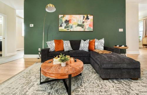 Pet Friendly 6 Bedroom Free Parking plus 5 Min From Bakery Sq - Foto 10