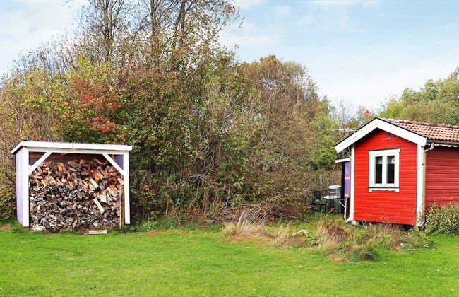 4 Person Holiday Home in Vessigebro - Photo 12