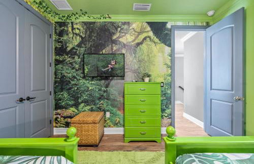 Boutique Luxury Home, Private Pool Close to Disney REU101 - Foto 85