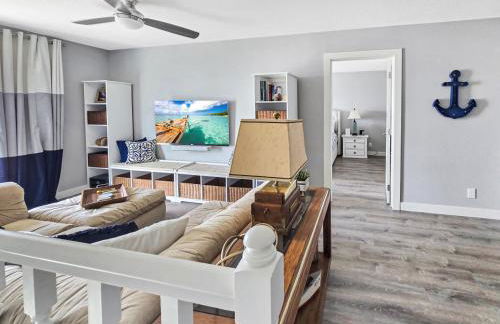 AWave From It All lakefront on Big Spirit Lake - Foto 19