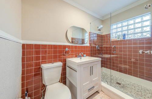 Pool and Home Theater Lighthouse Point Home! - Foto 16