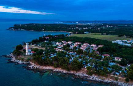 Baden Resort Bašanija, Umag-with Sea View, Parking and 300m from the beach - Foto 8