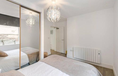 New Modern and Spacious 2BR In The Heart of Burnley with Free Private Parking - Foto 22