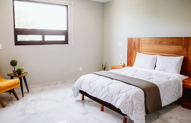 Level luxury condos - Photo 6