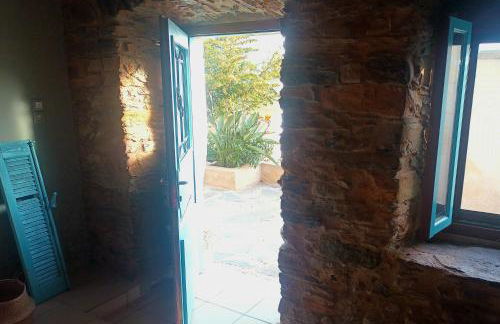 Λιθόκτιστη παραδοσιακή οικία - Foto 29