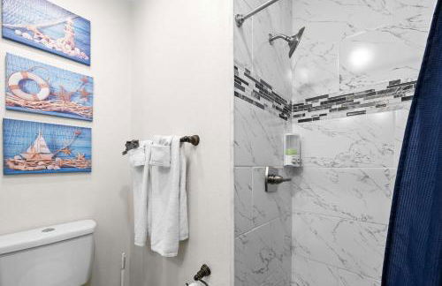 Family home w private pool & fire pit - Foto 43