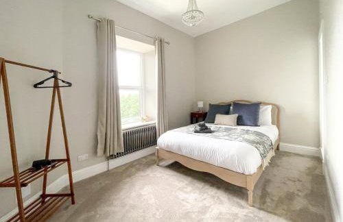 Luxury Private Apartments - Close to Town Centre - Photo 20
