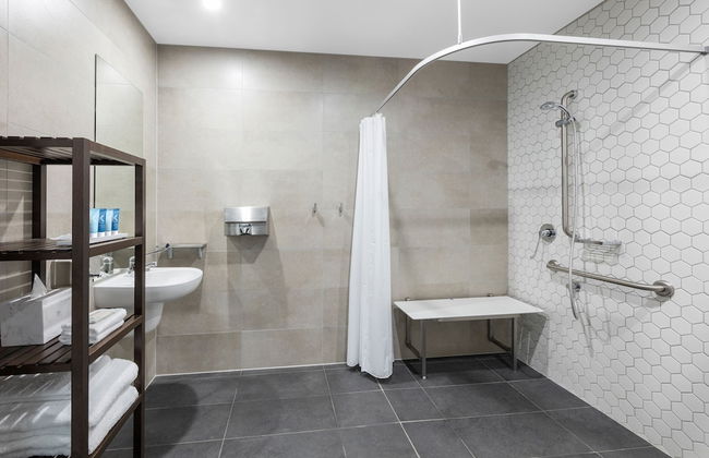 Meriton Suites Chatswood - Photo 46