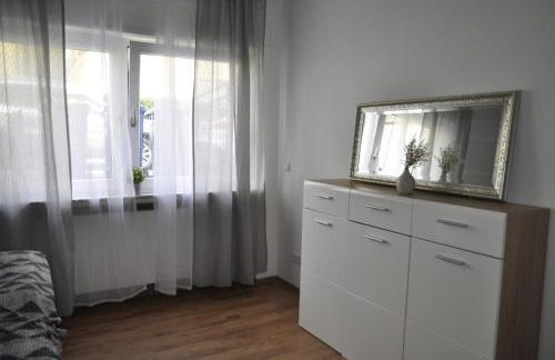Kurstadt Apt Moderne 2ZKB Balkon-P-Platz Flexible Check-in 24 h - Foto 13