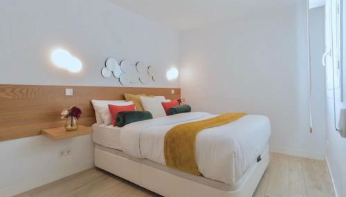 Location Location Location F42 - Photo 5