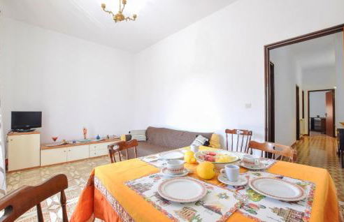 Cozy Apartment In Chianchitta - Pallio - Foto 4