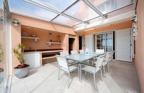 Villa Manuelina - Villa luxuosa com piscina aquecida by DolceStay - Foto 14