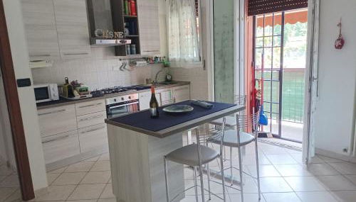 Sisters Home - Photo 4