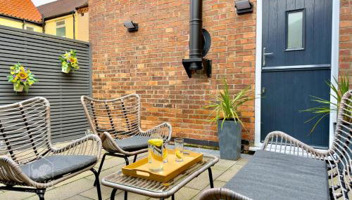 Log burner, dog friendly, private courtyard - Foto 2
