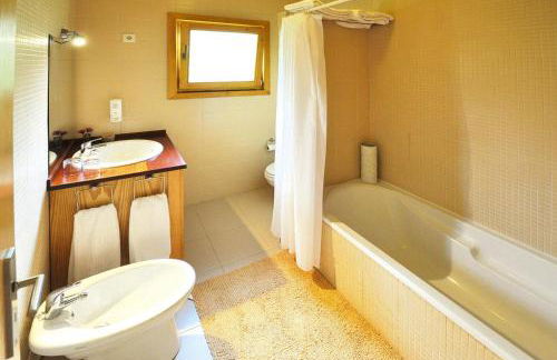 Bungalow São Miguel near Vila Franca Beach - Photo 28