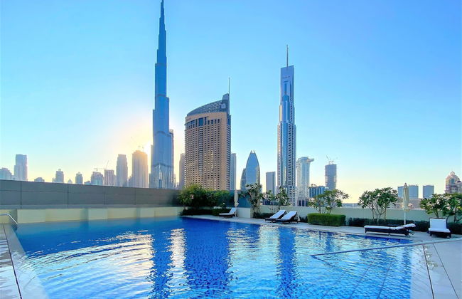 Luxurious Downtown Views With Dubai Mall Access - Photo 21