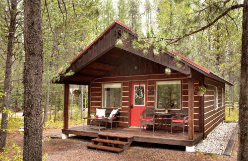 Reclusive Moose Cabins - Photo 2