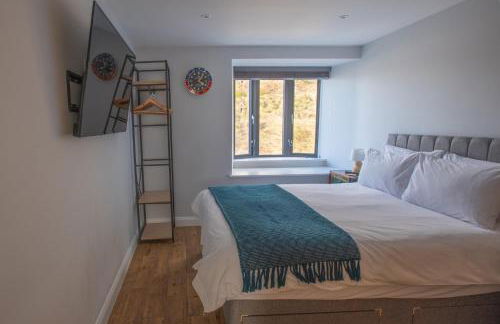 UPPER BEACH HOUSE - Photo 41