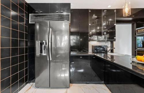 The Sinatra House- Fully Furnished! - Foto 16