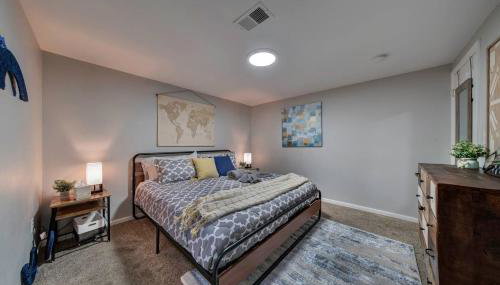 Downtown Gem: Hot Tub, Movies, Games, Dog Friendly - Foto 3