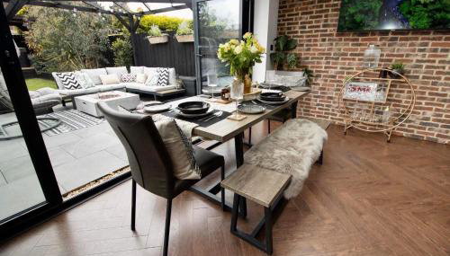 The Longsands Home- Coastal Retreat with Hot Tub - Foto 3