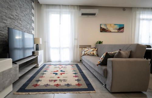 HouSmart Fiesso 9 - Photo 2