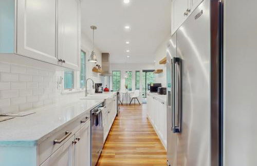 Hillside Cottage - Photo 9