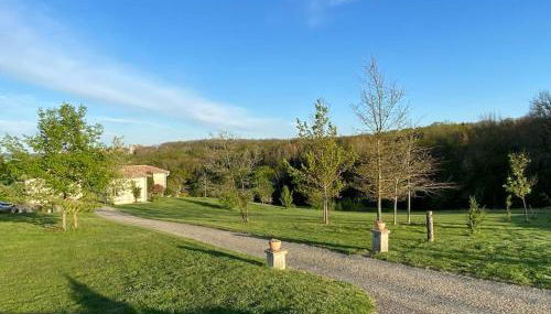 Logement entier de charme, gite équestre GERS Flamarens - Photo 2, Garden