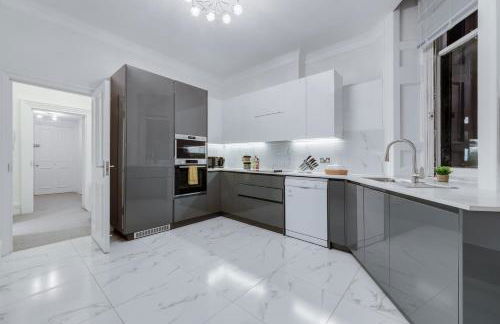 Luxury London 3 Bedroom Duplex with Pool Table - 4HS - Foto 23