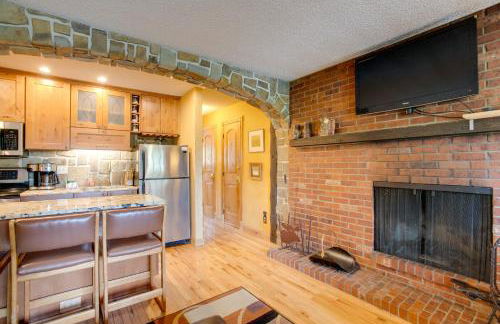 Pool and 3 Hot Tubs Winter Park Condo on Bus Line - Foto 6