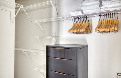 Bellevue 2BR w Gym WD Roof nr Downtown Park SEA-464 - Foto 17