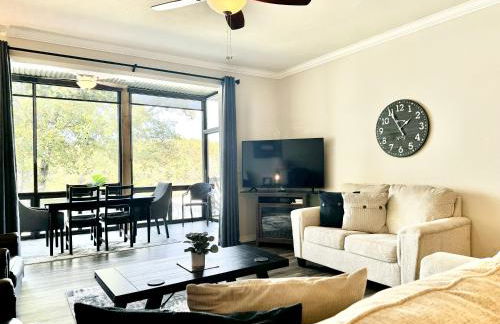 Lower Level Condo B-2 with Dock - Foto 14