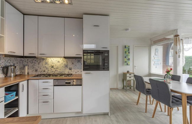 Attractive Holiday Home With Garden - Foto 6